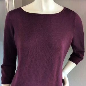 Burgundy (Maroon Red) Country Road Silk Blend Crewneck Sweater Top
